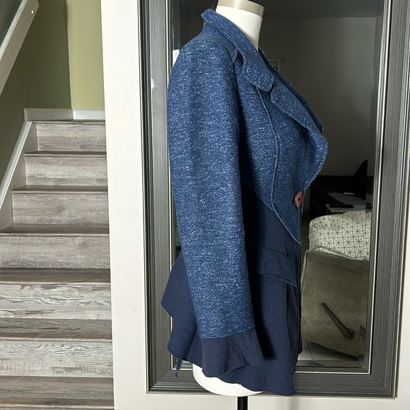 ACNC Fitted Blue Warm Blazer size small - Picture 5 of 14